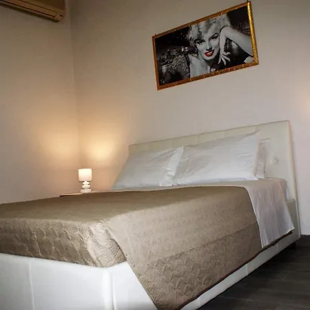 Metropolitan Rc Bed & Breakfast