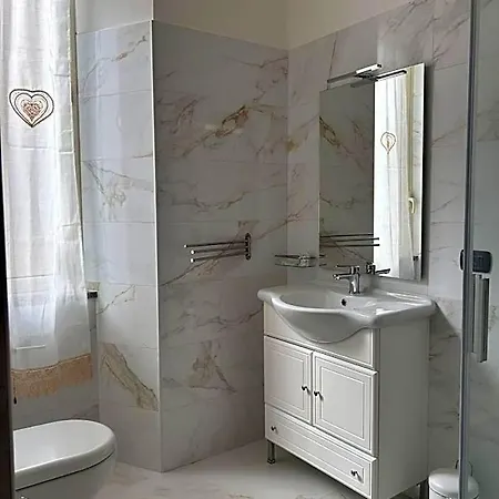 Metropolitan Rc Nocleg ze śniadaniem 4*