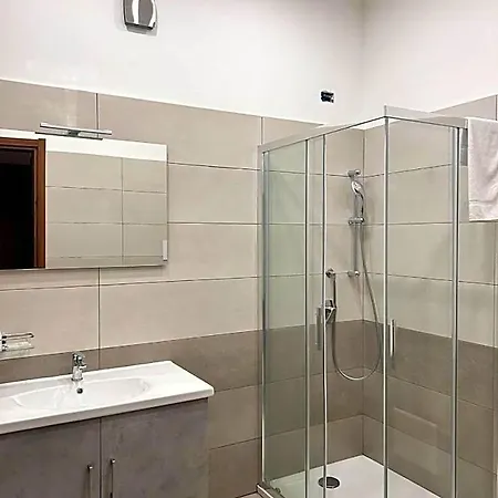 Nocleg ze śniadaniem Metropolitan Rc Reggio di Calabria